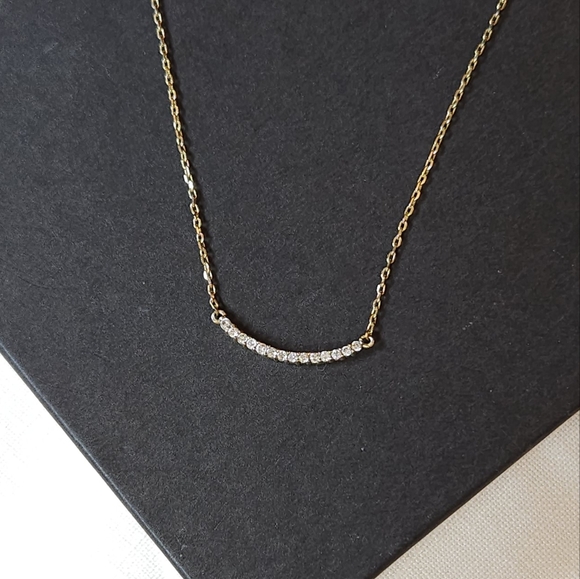 Vintage Dainty Crystal Curve Bar Gold Necklace - Picture 16 of 16